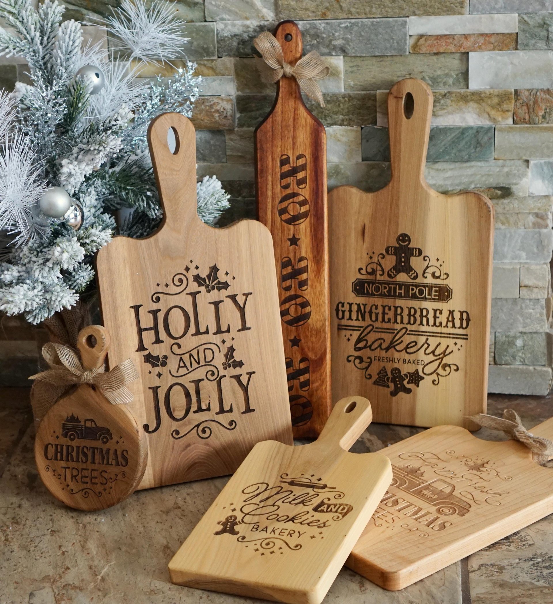 Holly & Jolly Cutting Board
