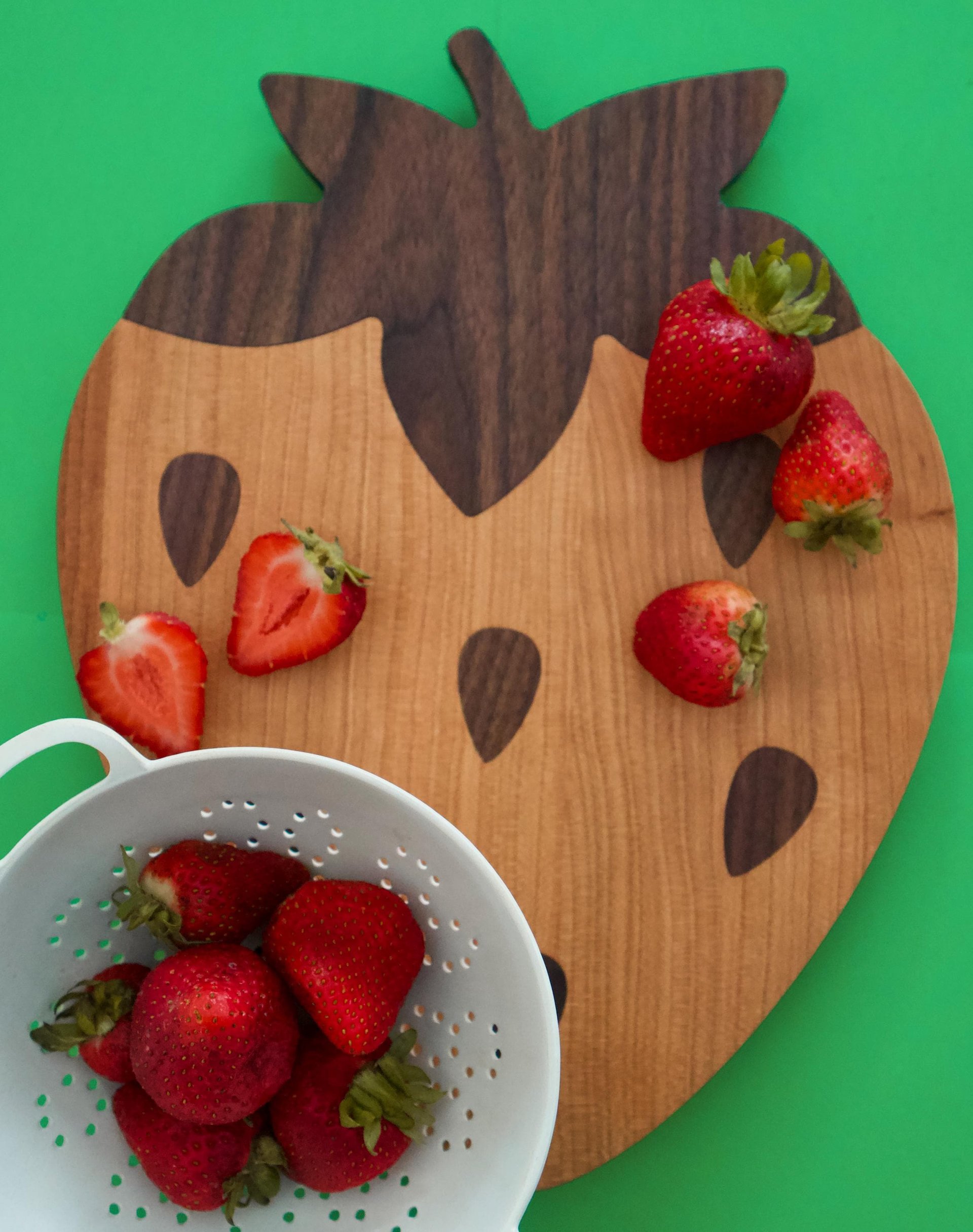 Strawberry Inlay Cutting Board | Cherry and walnut wood